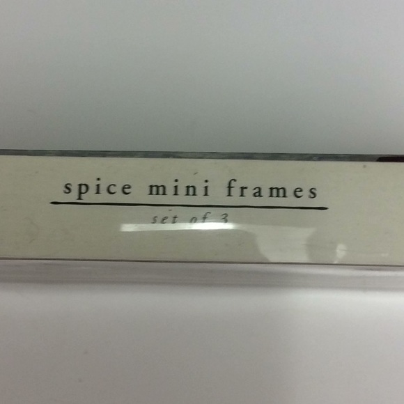 Pier One Frames - Picture 2 of 3